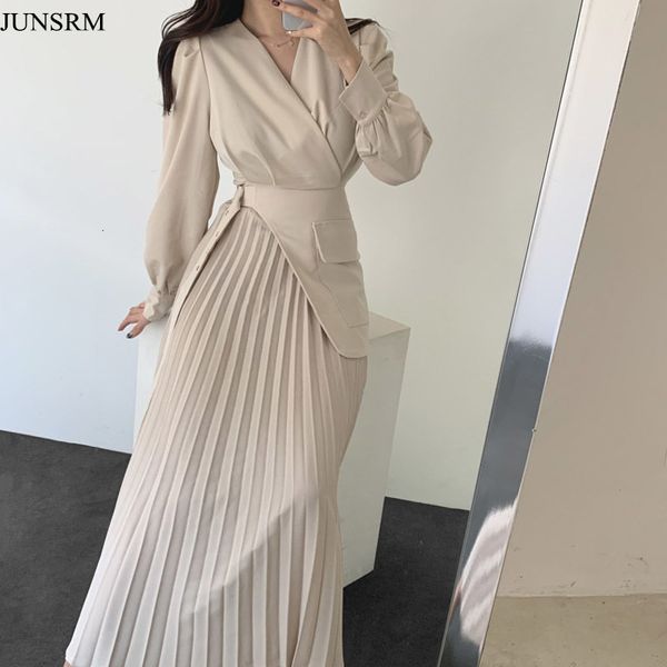 dress chic temper v-neck shredded belt fitted with two long pieces plus size soft dresses, Black;gray
dress chic temper v-neck shredded belt fitted with two long pieces plus size soft dresses, Black;gray