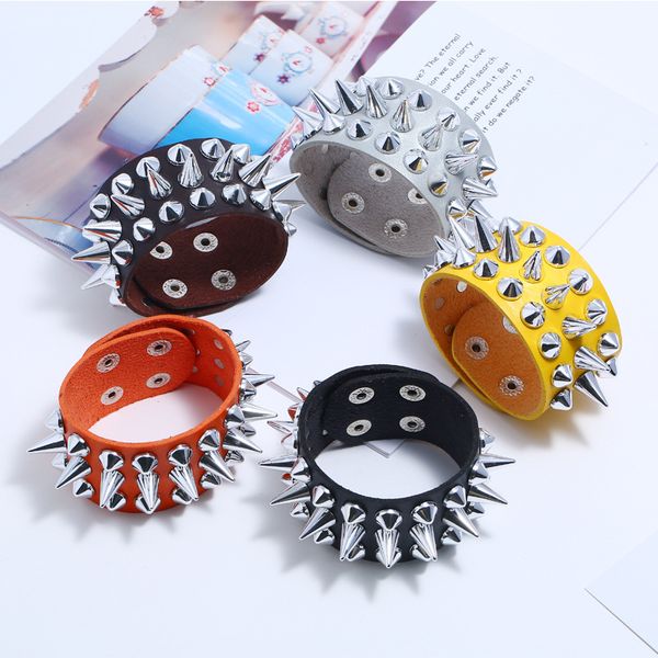 exaggerated 3 rows of rivets men's leather link chain bracelet trendy punk nail imitation cowhide bracelet, Black
exaggerated 3 rows of rivets men's leather link chain bracelet trendy punk nail imitation cowhide bracelet, Black
