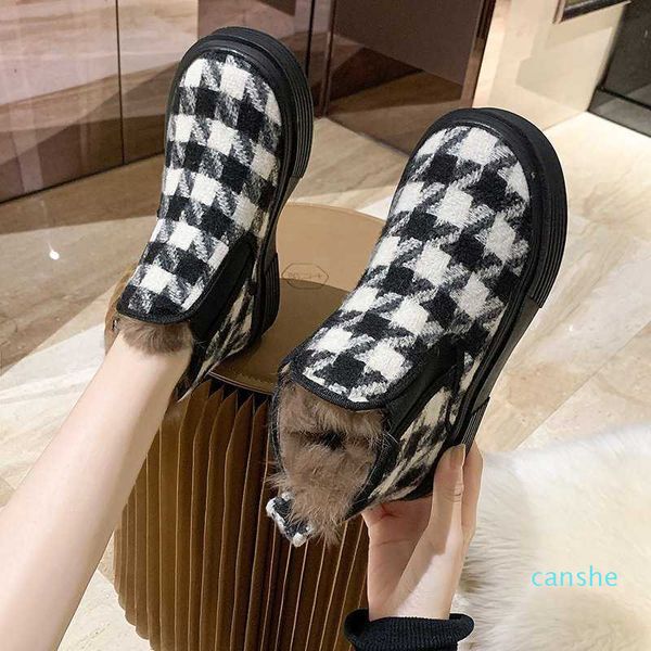 fashion-shoes woman winter platform snow boots plush female casual sneakers gingham faux suede with fur inside cold-proof, Black
fashion-shoes woman winter platform snow boots plush female casual sneakers gingham faux suede with fur inside cold-proof, Black