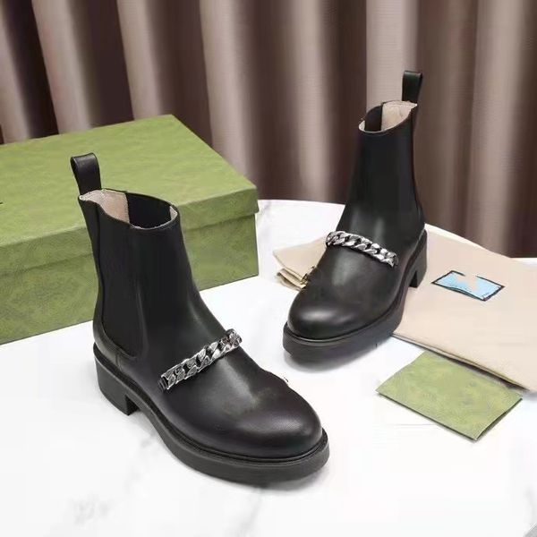 2021 luxury designer womens half boots shoes winter chunky med heels plain square toes shoe rainboots zip women mid calf booty 35-42, Black
2021 luxury designer womens half boots shoes winter chunky med heels plain square toes shoe rainboots zip women mid calf booty 35-42, Black