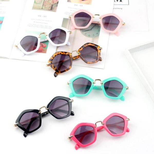 fashion sunglasses frames rhombus girls eyeglasses retro kids safety frame anti-uv400 eyewear beach outdoor gift, Black
fashion sunglasses frames rhombus girls eyeglasses retro kids safety frame anti-uv400 eyewear beach outdoor gift, Black