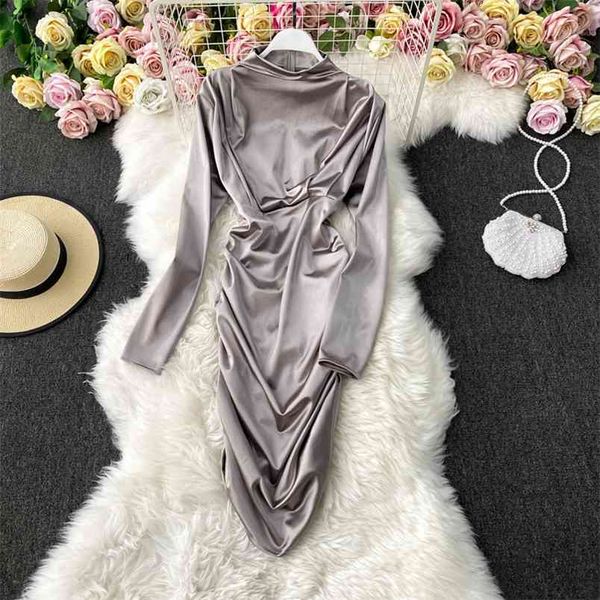 korean version of the autumn dress stand-up collar long-sleeved pleated waist thin hip skirt one-step uk207 210506, Black;gray
korean version of the autumn dress stand-up collar long-sleeved pleated waist thin hip skirt one-step uk207 210506, Black;gray
