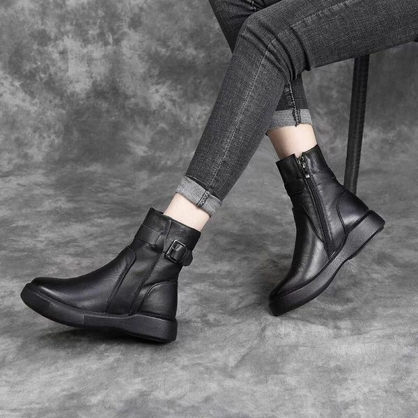 boots ins autumn winter genuine leather flat ankle for women warm side zipper soft comfortable cow botas, Black
boots ins autumn winter genuine leather flat ankle for women warm side zipper soft comfortable cow botas, Black