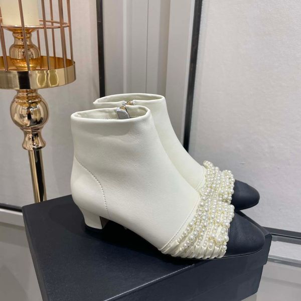 women boots stylish classic calfskin pearls ankle boot luxury designer winter girls casual 4cm high ankle boots size 35-40, Black
women boots stylish classic calfskin pearls ankle boot luxury designer winter girls casual 4cm high ankle boots size 35-40, Black
