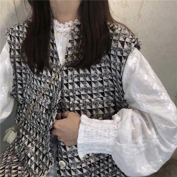 women's vests autumn set women tweed grid vest jacket + long sleeve soild v-neck shirt female fashion elgant suit girl casual streetwe, Black;white 
women's vests autumn set women tweed grid vest jacket + long sleeve soild v-neck shirt female fashion elgant suit girl casual streetwe, Black;white