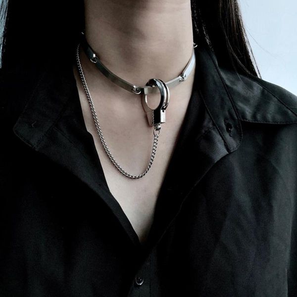 chains 2021 european and american style fashion personality dark creative design pendant necklace female temperament gifts, Silver
chains 2021 european and american style fashion personality dark creative design pendant necklace female temperament gifts, Silver