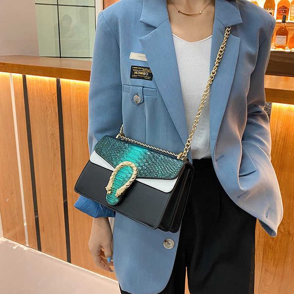 wholesale fashion bag early autumn new color matching small square chain single shoulder messenger temperament female crocodile pattern
wholesale fashion bag early autumn new color matching small square chain single shoulder messenger temperament female crocodile pattern