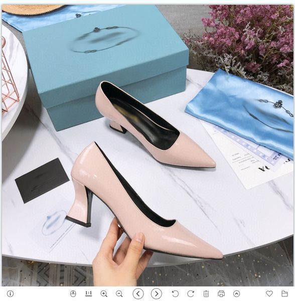 2021 good quality fashion women luxurys designers shoes designer sandals womens luxury high heels sandal dress shoess with box size 35-41 -g, Black
2021 good quality fashion women luxurys designers shoes designer sandals womens luxury high heels sandal dress shoess with box size 35-41 -g, Black