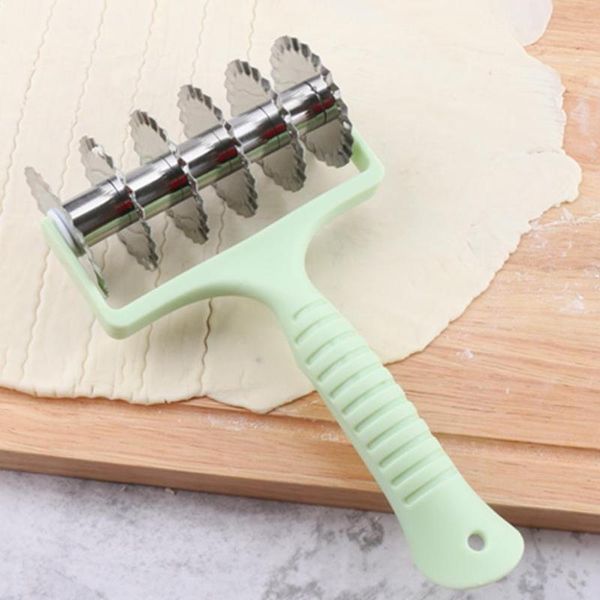 baking & pastry tools pie pizza cutter rolling pin dough reusable easy use stainless steel noodle bread slicer for kitchen
baking & pastry tools pie pizza cutter rolling pin dough reusable easy use stainless steel noodle bread slicer for kitchen