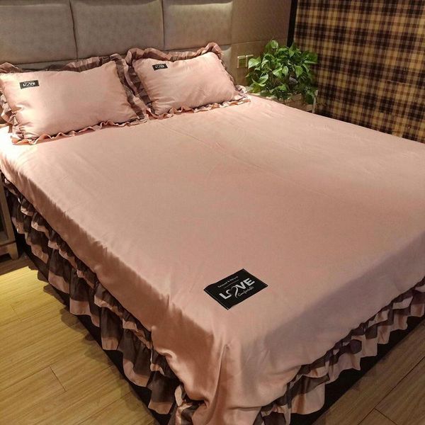 girl ice silk four-piece set double-sided washed bed skirt quilt cover summer sheets silky nude sleeping satin bedding sets
girl ice silk four-piece set double-sided washed bed skirt quilt cover summer sheets silky nude sleeping satin bedding sets