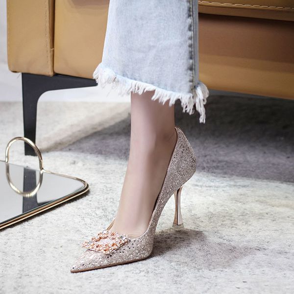 sandals 2021spring silver sequins stiletto high heel shallow mouth wedding shoes female pointed banquet dress single sh, Black
sandals 2021spring silver sequins stiletto high heel shallow mouth wedding shoes female pointed banquet dress single sh, Black