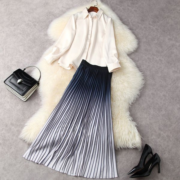 european and american women's wear for spring 2021 long sleeve shirt gently colored pleated skirt fashion suits, White
european and american women's wear for spring 2021 long sleeve shirt gently colored pleated skirt fashion suits, White