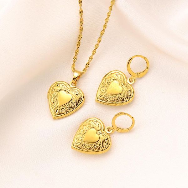 earrings & necklace bangrui 2021 exquisite gold color heart pendant drop fashion lovely jewelry sets african gifts, Silver
earrings & necklace bangrui 2021 exquisite gold color heart pendant drop fashion lovely jewelry sets african gifts, Silver