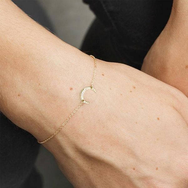 stainless steel moon bracelet for women hand chain accessories charm jewelry gift bracelets, Golden;silver
stainless steel moon bracelet for women hand chain accessories charm jewelry gift bracelets, Golden;silver
