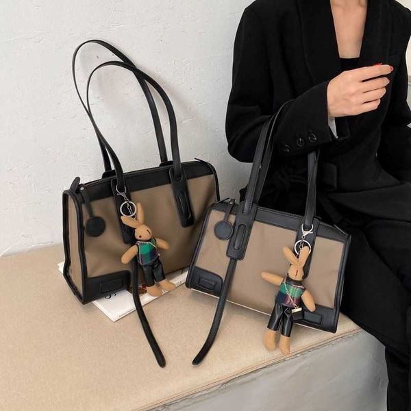 wholesale f version oxford butot trend popular versatile large capacity portable one shoulder bag for female students luxuryss designerss yw 
wholesale f version oxford butot trend popular versatile large capacity portable one shoulder bag for female students luxuryss designerss yw