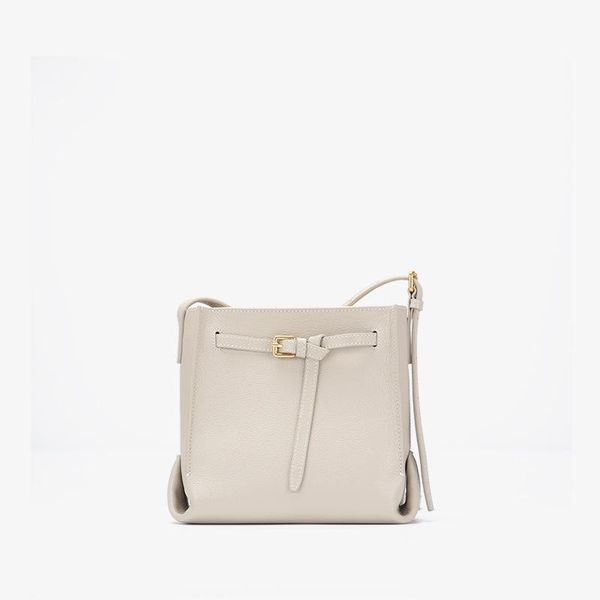 evening bags purses and handbags luxury designer genuine leather saddle for women 2021 shoulder width strap mini crossbody bag
evening bags purses and handbags luxury designer genuine leather saddle for women 2021 shoulder width strap mini crossbody bag