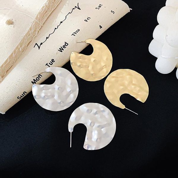 literary vintage alloy round earrings for women bijoux golden silver color fashion shopping party jewelry girl gift dangle & chandelier
literary vintage alloy round earrings for women bijoux golden silver color fashion shopping party jewelry girl gift dangle & chandelier