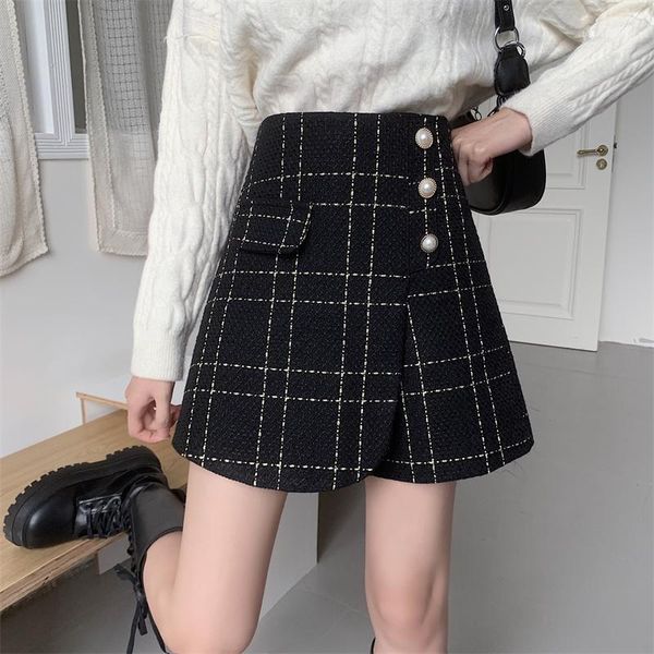 women's shorts vintage autumn plaid tweed skirts women high waist elegant slim pearls buttons plus size harajuku office m236, White;black
women's shorts vintage autumn plaid tweed skirts women high waist elegant slim pearls buttons plus size harajuku office m236, White;black