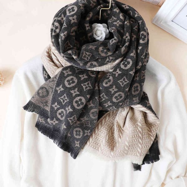 scarf autumn and winter new scarf female shawl clover warm thickened, Blue;gray
scarf autumn and winter new scarf female shawl clover warm thickened, Blue;gray