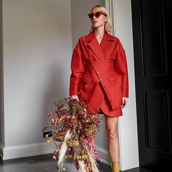 casual dresses european autumn customized british style suit design niche sense high waist irregular red loose fake two-piece 2021, Black;gray
casual dresses european autumn customized british style suit design niche sense high waist irregular red loose fake two-piece 2021, Black;gray