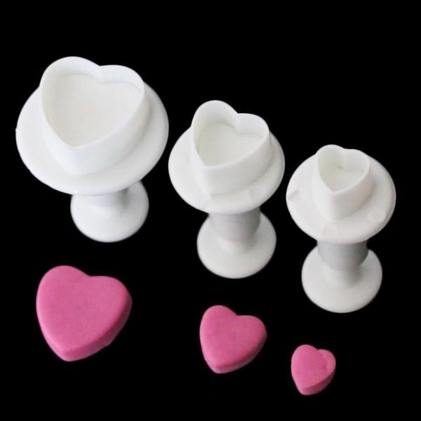 baking moulds 3pcs cake decorating tools love heart biscuit cookies cutter sugar craft fondant plunger food grade accessories
baking moulds 3pcs cake decorating tools love heart biscuit cookies cutter sugar craft fondant plunger food grade accessories