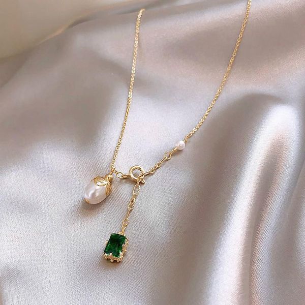 chokers korean trendy elegant green crystal imitation pearl necklaces for women water drop pendant necklace jewelry, Golden;silver
chokers korean trendy elegant green crystal imitation pearl necklaces for women water drop pendant necklace jewelry, Golden;silver