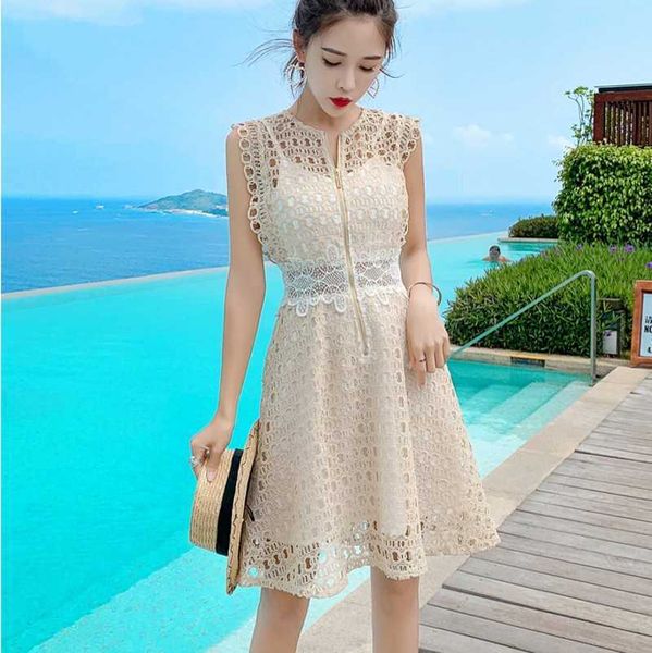 summer temperament women lace dresses casual o-neck sleeveless dress solid white color crochet hollow out 210531, Black;gray
summer temperament women lace dresses casual o-neck sleeveless dress solid white color crochet hollow out 210531, Black;gray