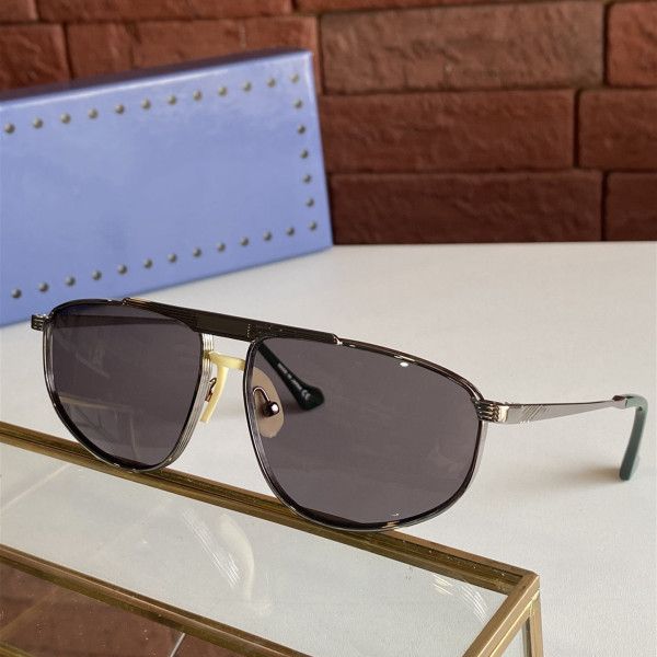new g0841s design sunglasses for women popular fashion summer style with the stones uv400 protection lens come with case gg0841s, White;black
new g0841s design sunglasses for women popular fashion summer style with the stones uv400 protection lens come with case gg0841s, White;black