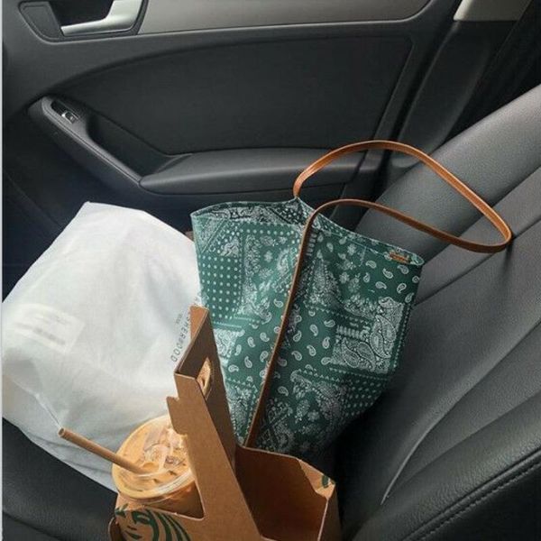 evening bags cashew pattern vintage handbag designer shoulder bag women large capacity cloth patch leather ladies purses and handbags
evening bags cashew pattern vintage handbag designer shoulder bag women large capacity cloth patch leather ladies purses and handbags