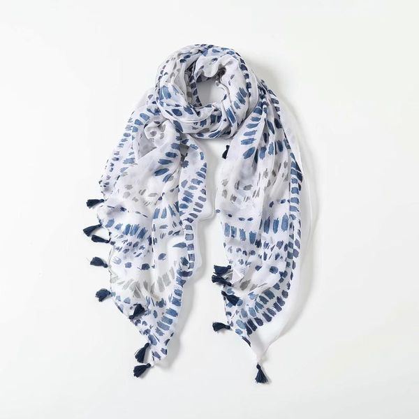 scarves 2021 fashion geometry pattern tassel scarf shawls soft beach dot hijab wrap 2 color, Blue;gray
scarves 2021 fashion geometry pattern tassel scarf shawls soft beach dot hijab wrap 2 color, Blue;gray