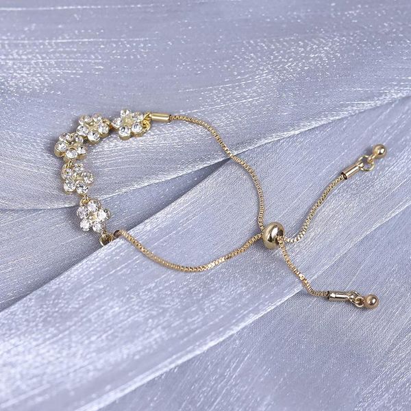 charm bracelets fashion temperament beautiful zircon petal pentagram bracelet adjustable wedding bridal jewelry female gift, Golden;silver
charm bracelets fashion temperament beautiful zircon petal pentagram bracelet adjustable wedding bridal jewelry female gift, Golden;silver