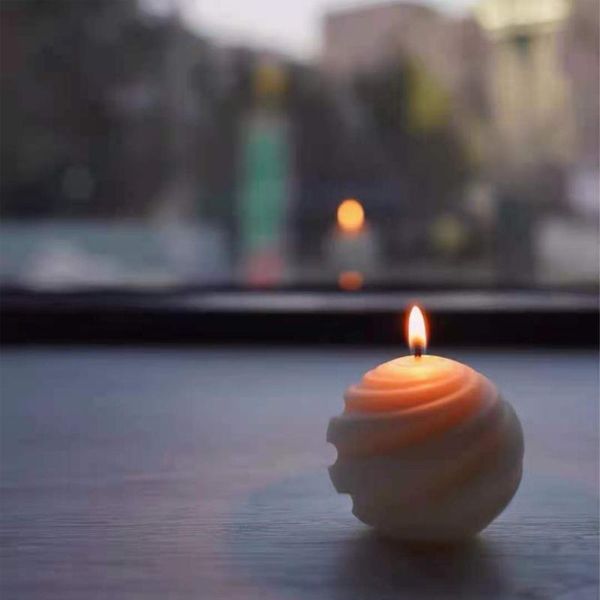 craft tools rotating planet design silicone candle molds gypsum mold handmade creative birthday
craft tools rotating planet design silicone candle molds gypsum mold handmade creative birthday