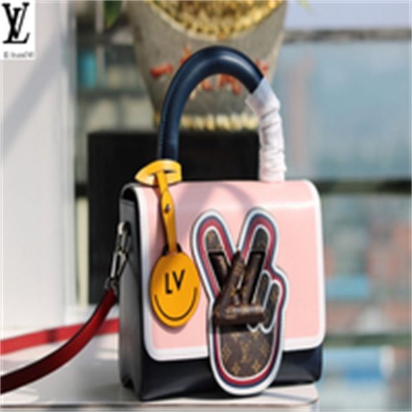 brand designer luxury 1qb0 m50309 pink printed flap diagonal bag women handbags iconic bags handles shoulder bags totes cross body bag
brand designer luxury 1qb0 m50309 pink printed flap diagonal bag women handbags iconic bags handles shoulder bags totes cross body bag
