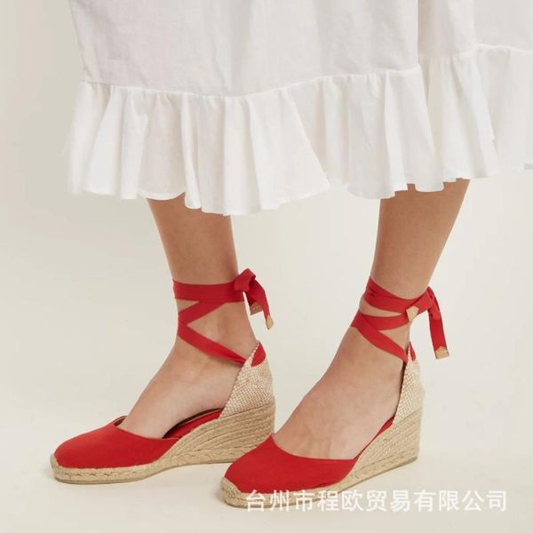 summer fashion slope heel high waterproof platform baotou large size sandals 34-43 for women, Black
summer fashion slope heel high waterproof platform baotou large size sandals 34-43 for women, Black