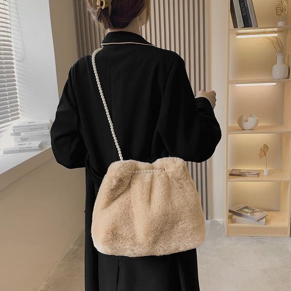 evening bags solid furry luxury designer handbag soft fluffy fur shoulders fashion plush tote pearl bag for women 2021 winter
evening bags solid furry luxury designer handbag soft fluffy fur shoulders fashion plush tote pearl bag for women 2021 winter