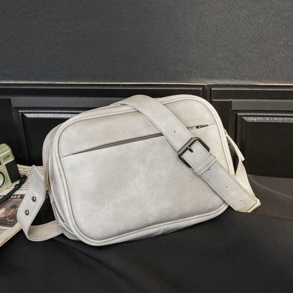 factory wholesale men handbag simple joker leather shoulder bags street trends summer white mens messenger bagss outdoor leisure leathers ha, Black;red
factory wholesale men handbag simple joker leather shoulder bags street trends summer white mens messenger bagss outdoor leisure leathers ha, Black;red