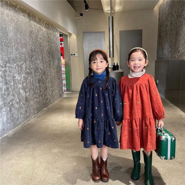 girl's dresses girls cute floral embroidery velvet 2021 winter baby girl inner fleece thick warm princess dress kids clothes, Red;yellow
girl's dresses girls cute floral embroidery velvet 2021 winter baby girl inner fleece thick warm princess dress kids clothes, Red;yellow
