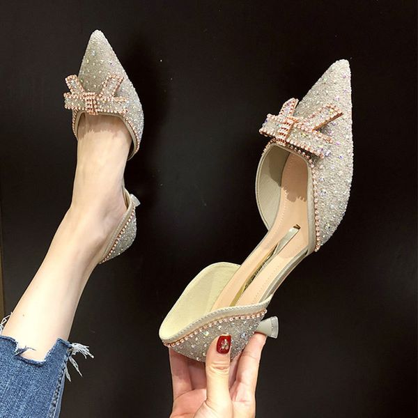 sandals 2021 spring pointed shallow mouth stiletto high heel sandals female wild party bride bridesmaid wedding shoes, Black
sandals 2021 spring pointed shallow mouth stiletto high heel sandals female wild party bride bridesmaid wedding shoes, Black