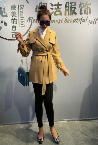 women's trench coats 2021 double-sided cashmere coat women's version naval collar college style hepburn wool, Tan;black 
women's trench coats 2021 double-sided cashmere coat women's version naval collar college style hepburn wool, Tan;black