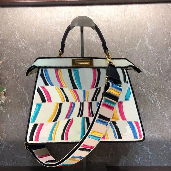 women tote bags handbag purse shoulder bag fashion canvas embroidery leather embossing wide strap hardware buckle
women tote bags handbag purse shoulder bag fashion canvas embroidery leather embossing wide strap hardware buckle