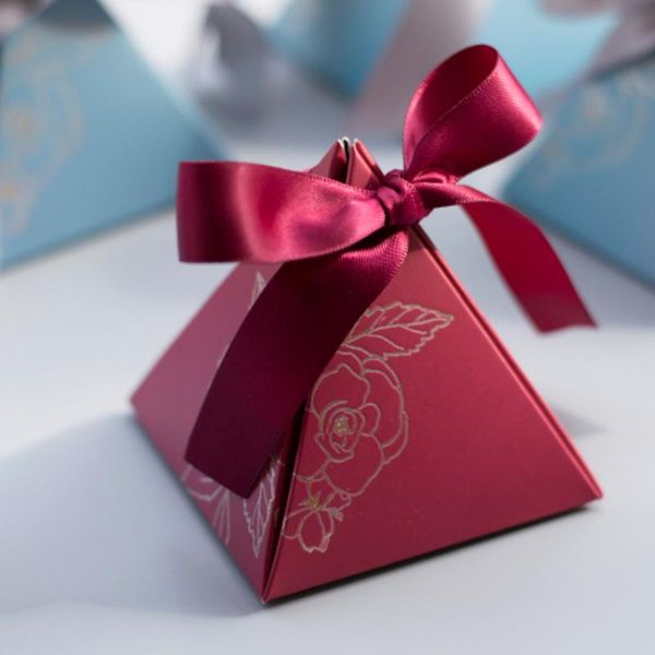 gift wrap 50pcs/lot triangular pyramid candy box party favors and gifts wedding for guests decoration
gift wrap 50pcs/lot triangular pyramid candy box party favors and gifts wedding for guests decoration