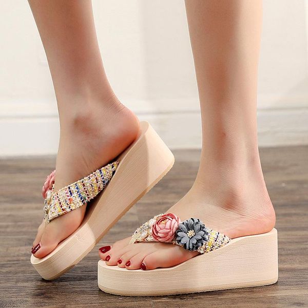 slippers summer wild small fragrant wind handmade beaded flowers flip flops ladies fashion slope heels wear non-slip holiday, Black
slippers summer wild small fragrant wind handmade beaded flowers flip flops ladies fashion slope heels wear non-slip holiday, Black