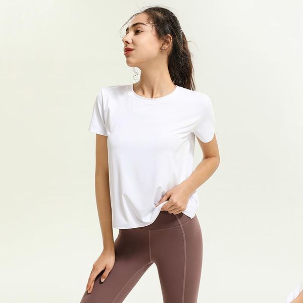 yoga outfit summer women loose mesh breathable short sleeves sport t-shirts hollow out running shirts girls gym workout blouse
yoga outfit summer women loose mesh breathable short sleeves sport t-shirts hollow out running shirts girls gym workout blouse