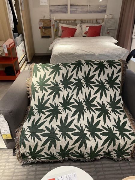 blankets jamaican skateboarding hip hop green maple printed cotton knitted throw tapestry camping carpet home sofa covers blanket
blankets jamaican skateboarding hip hop green maple printed cotton knitted throw tapestry camping carpet home sofa covers blanket