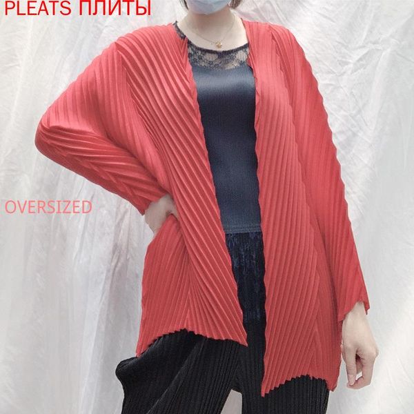 women's blouses & shirts miyake folds spring and summer large size regular style fashionable simple loose all-match solid color shirt p, White
women's blouses & shirts miyake folds spring and summer large size regular style fashionable simple loose all-match solid color shirt p, White