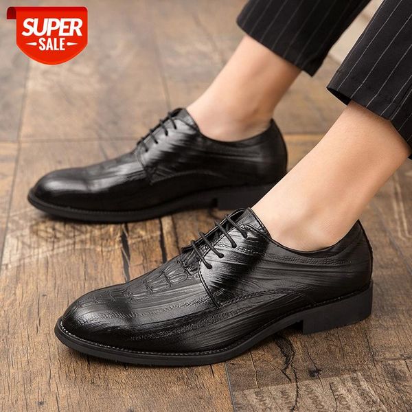 men oxfords leather shoes fashion casual pointed party formal business male wedding dress flats wholesales zapatos hombre #fo12 
men oxfords leather shoes fashion casual pointed party formal business male wedding dress flats wholesales zapatos hombre #fo12