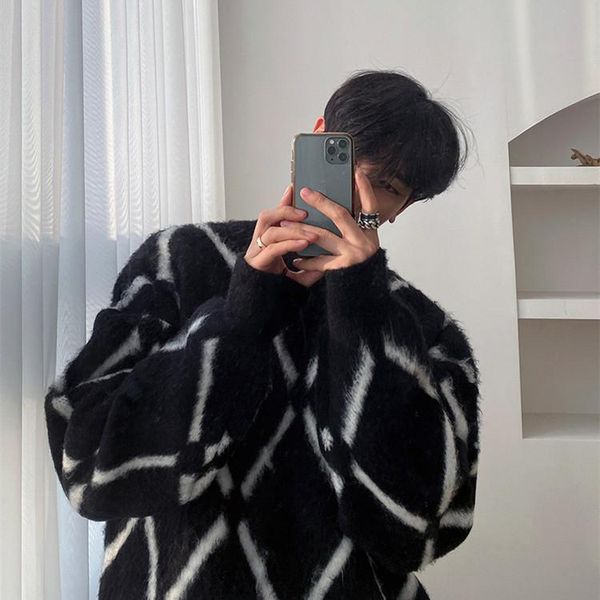 men's sweaters plush plaid sweater autumn winter korean fashion loose vintage knitwear thickened pullogers round collar, White;black
men's sweaters plush plaid sweater autumn winter korean fashion loose vintage knitwear thickened pullogers round collar, White;black