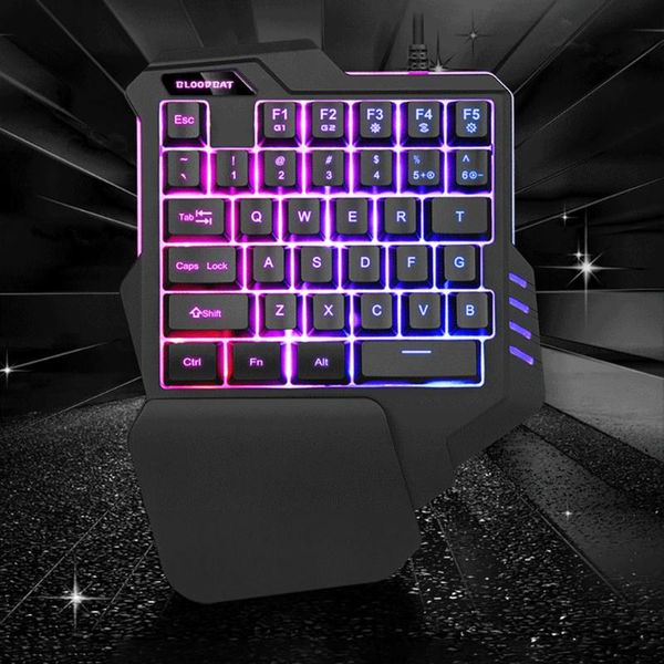 portable wired gaming keyboard with rgb backlight 35 keys ergonomically comfortable to the touch of a one-handed keyboards
portable wired gaming keyboard with rgb backlight 35 keys ergonomically comfortable to the touch of a one-handed keyboards