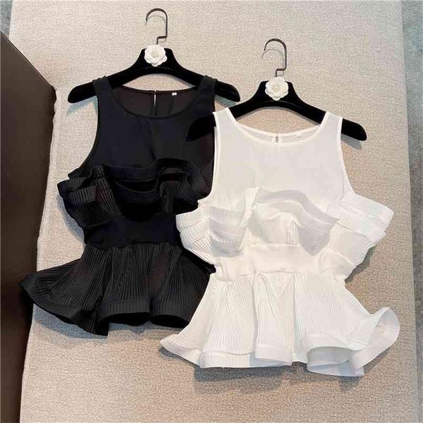 white pleated ruffle patchwork chiffon women's vest summer sleeveless elastic waist bud design tude tanks 210602
white pleated ruffle patchwork chiffon women's vest summer sleeveless elastic waist bud design tude tanks 210602