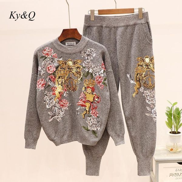 women's sweaters brand designer sequin beaded floral o-neck retro women autumn winter sweater pullover 2 pieces 2021 christmas, White;black
women's sweaters brand designer sequin beaded floral o-neck retro women autumn winter sweater pullover 2 pieces 2021 christmas, White;black